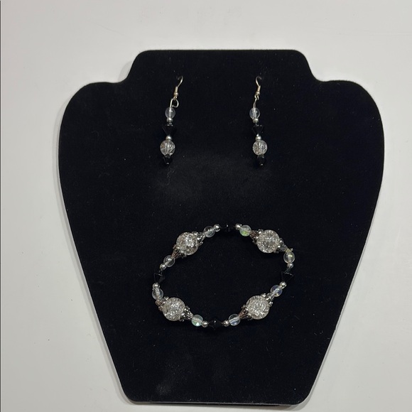 Jewelry - Elegant Black and Silver Beaded Bracelet & Earrings Set